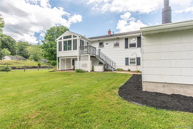 4 Russett Lane, Wappingers Falls, NY 12590