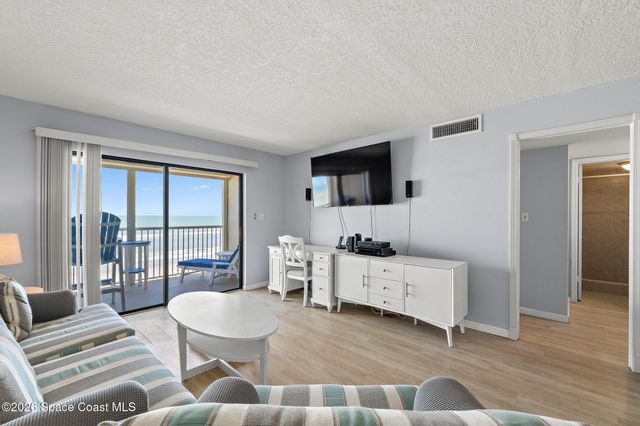 1415 N Hwy A1a 402, Indialantic, FL 32903