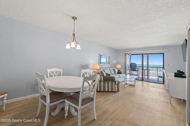 1415 N Hwy A1a 402, Indialantic, FL 32903