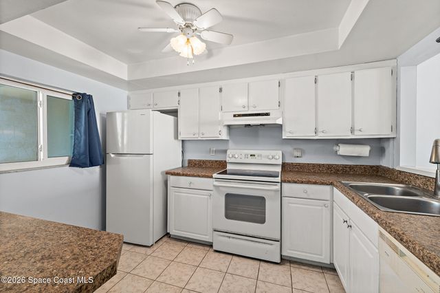 1415 N Hwy A1a 402, Indialantic, FL 32903