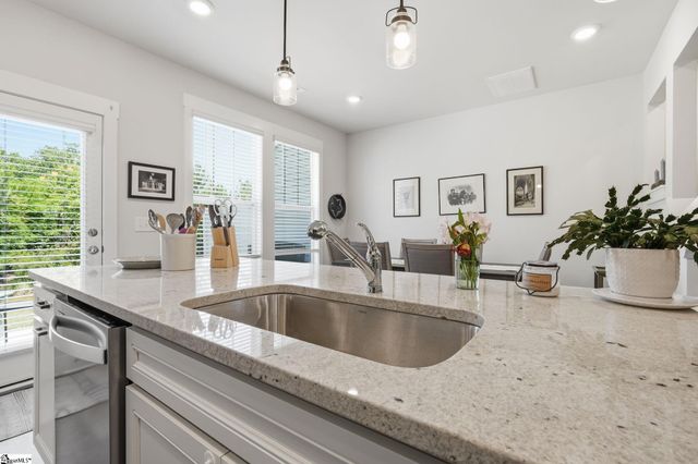 64 Mardale Lane, Greenville, SC 29609