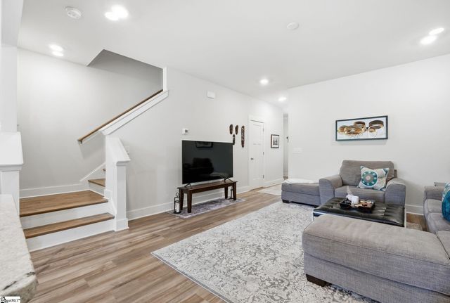 64 Mardale Lane, Greenville, SC 29609