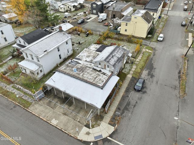853 5th Avenue, Troy, NY 12182