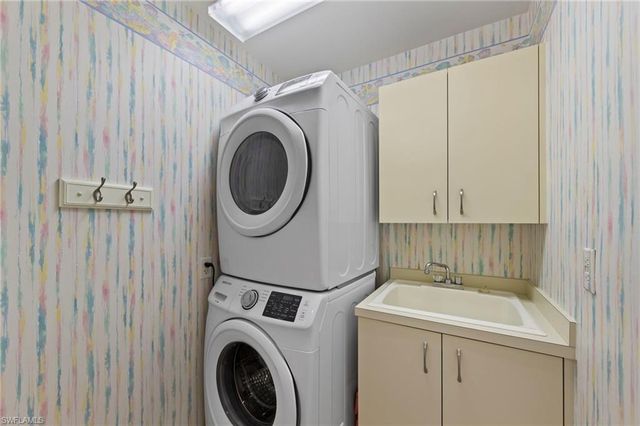 8331 Grand Palm DR # 3, Estero, FL 33967