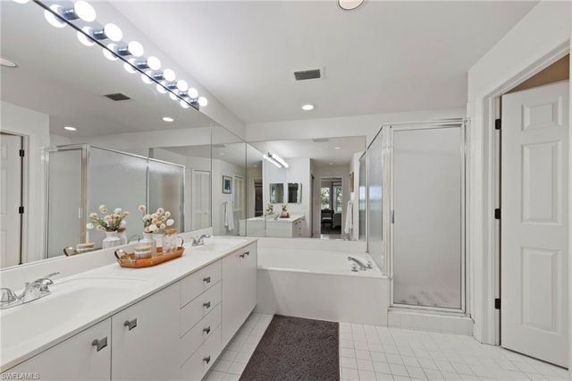 8331 Grand Palm DR # 3, Estero, FL 33967