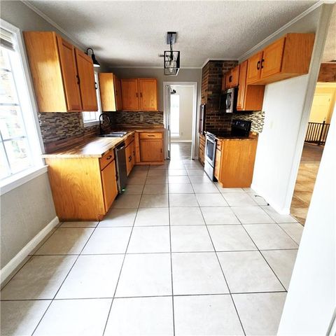 708 Brannan Court, Mobile, AL 36693