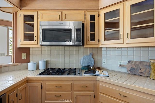 957 Skyline Drive, San Luis Obispo, CA 93405