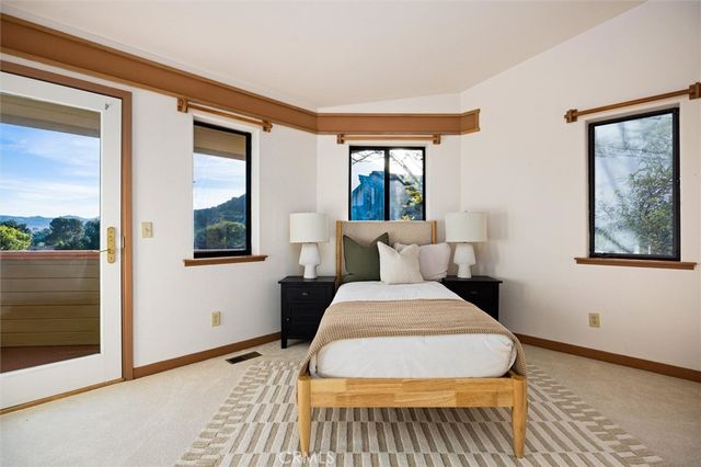 957 Skyline Drive, San Luis Obispo, CA 93405