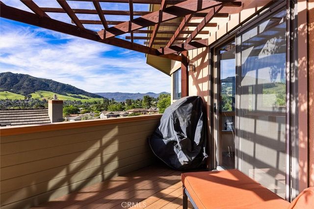 957 Skyline Drive, San Luis Obispo, CA 93405