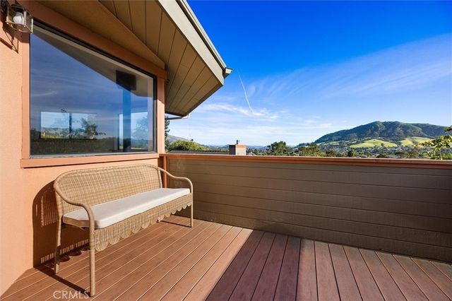 957 Skyline Drive, San Luis Obispo, CA 93405