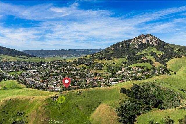 957 Skyline Drive, San Luis Obispo, CA 93405