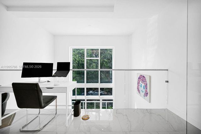 455 NE 39th St 205, Miami, FL 33137