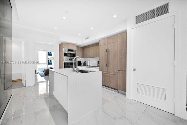 455 NE 39th St 205, Miami, FL 33137