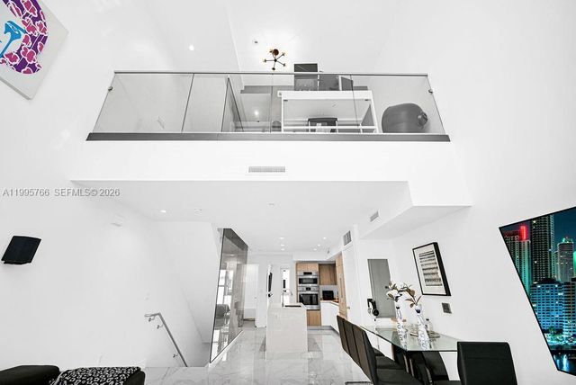 455 NE 39th St 205, Miami, FL 33137