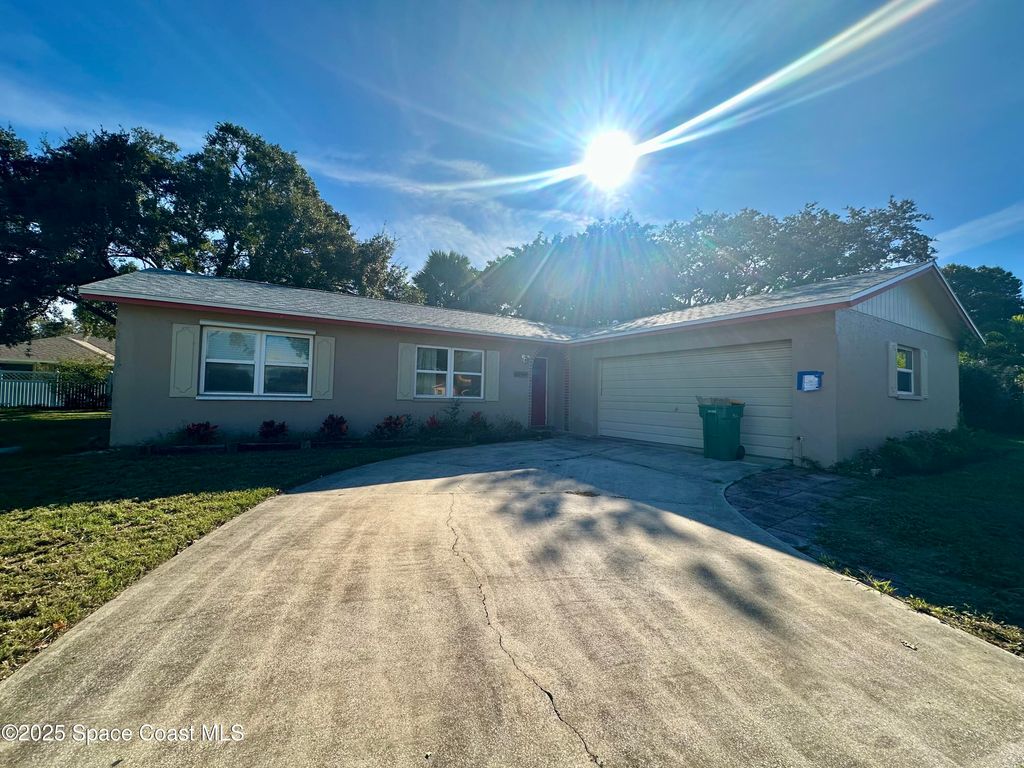 2848 Watkins Drive, Melbourne, FL 32901