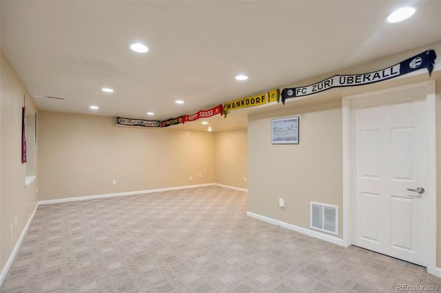 10420 White Pine Drive, Parker, CO 80134