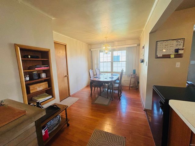 2606 Bolton Drive, Fort Wayne, IN 46803