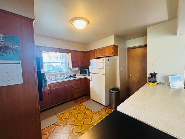 2606 Bolton Drive, Fort Wayne, IN 46803
