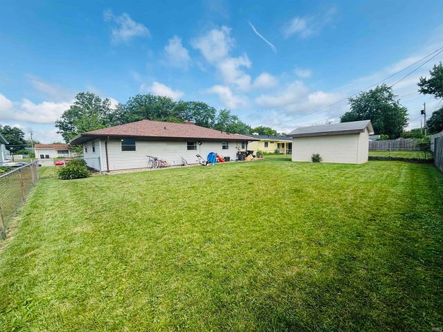 2606 Bolton Drive, Fort Wayne, IN 46803