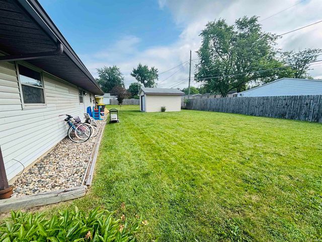 2606 Bolton Drive, Fort Wayne, IN 46803