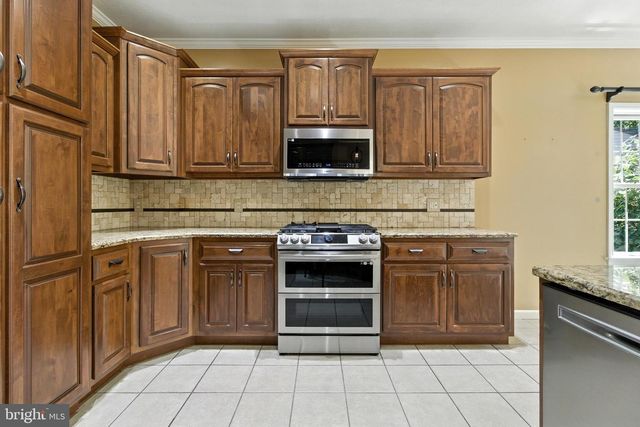 1227 FOX MEADOW CIR, Bellefonte, PA 16823