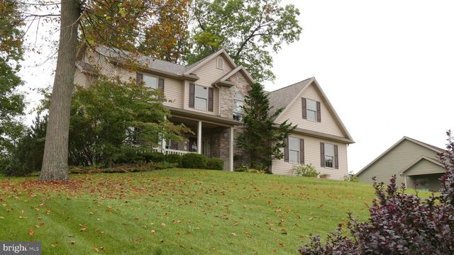 1227 FOX MEADOW CIR, Bellefonte, PA 16823