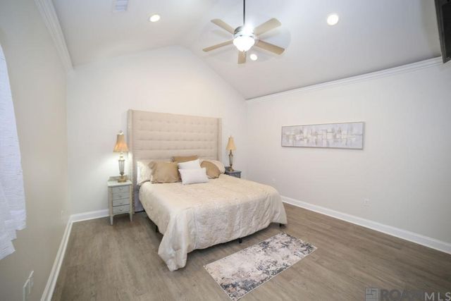 9504 Country Lake Dr, Baton Rouge, LA 70817