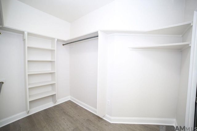 9504 Country Lake Dr, Baton Rouge, LA 70817