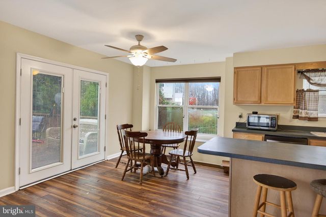 6 HARMONY CT, Newark, DE 19711