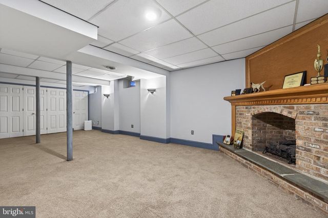 6 HARMONY CT, Newark, DE 19711