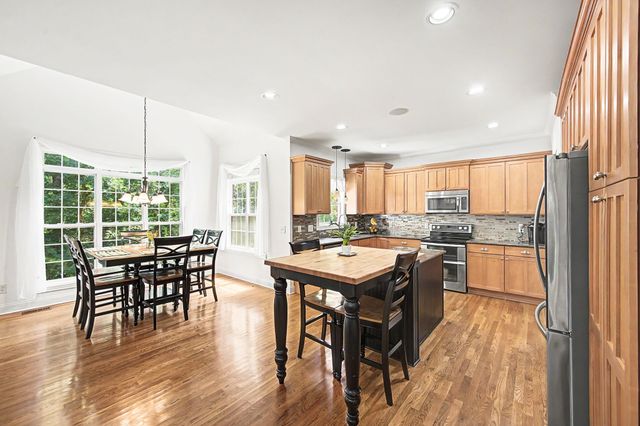 9716 Mountain Ash Ct, Brentwood, TN 37027
