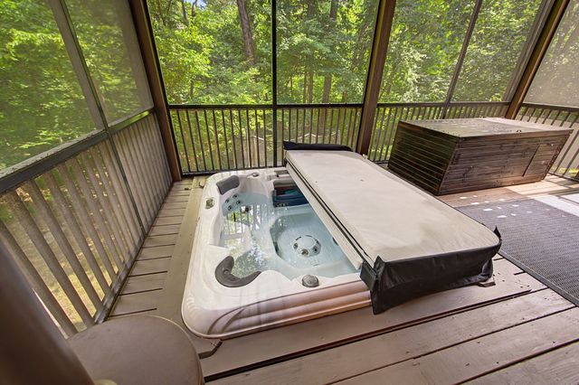 9716 Mountain Ash Ct, Brentwood, TN 37027