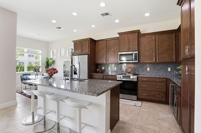 5572 Liberty Lane, Westlake, FL 33470