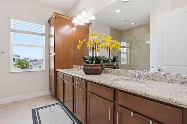 5572 Liberty Lane, Westlake, FL 33470