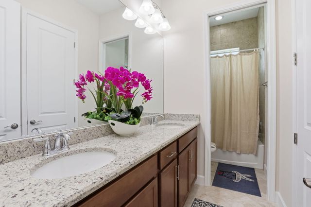 5572 Liberty Lane, Westlake, FL 33470