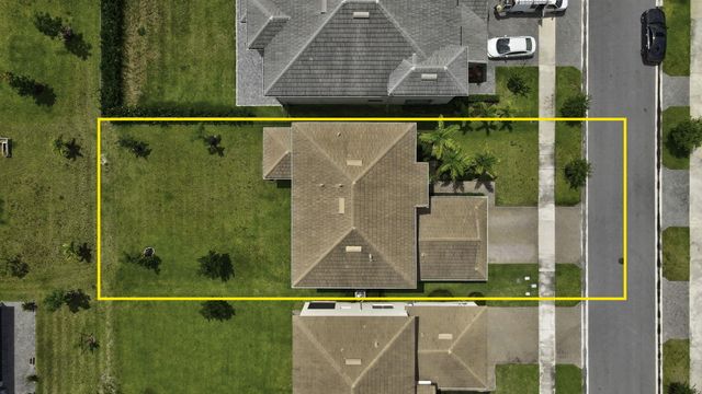 5572 Liberty Lane, Westlake, FL 33470