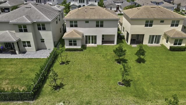 5572 Liberty Lane, Westlake, FL 33470
