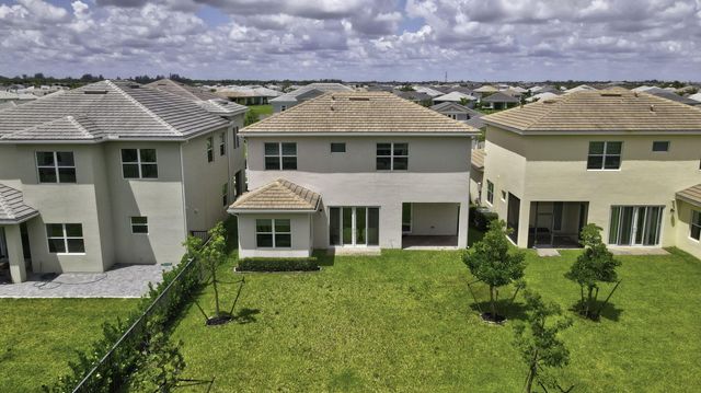 5572 Liberty Lane, Westlake, FL 33470