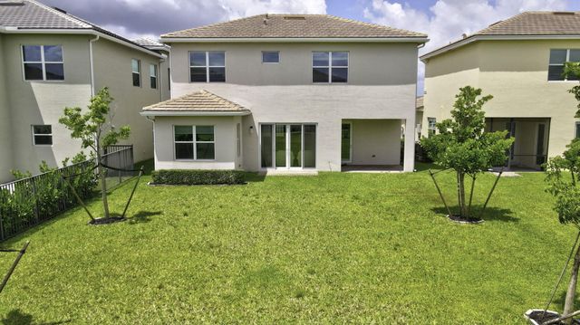 5572 Liberty Lane, Westlake, FL 33470