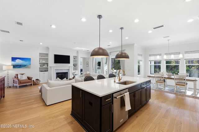 201 SHINNECOCK Drive, St. Johns, FL 32259