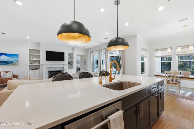 201 SHINNECOCK Drive, St. Johns, FL 32259