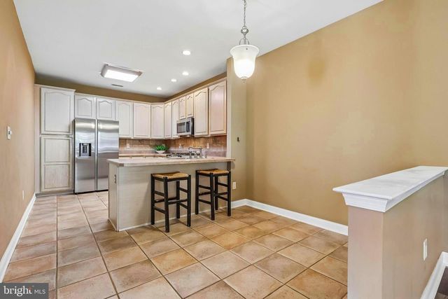 30 GRAND BANKS CIR, Marlton, NJ 08053