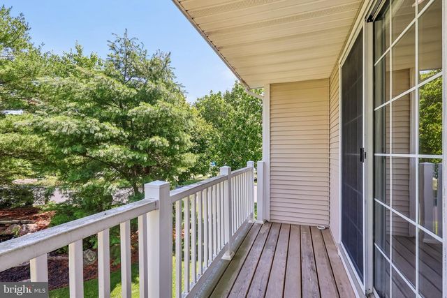 30 GRAND BANKS CIR, Marlton, NJ 08053