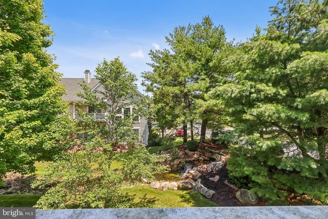 30 GRAND BANKS CIR, Marlton, NJ 08053