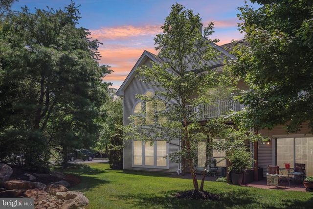 30 GRAND BANKS CIR, Marlton, NJ 08053