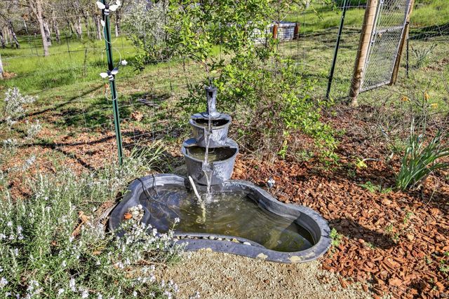 200 Mount Castle Drive, Eagle Point, OR 97524