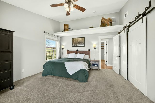 200 Mount Castle Drive, Eagle Point, OR 97524