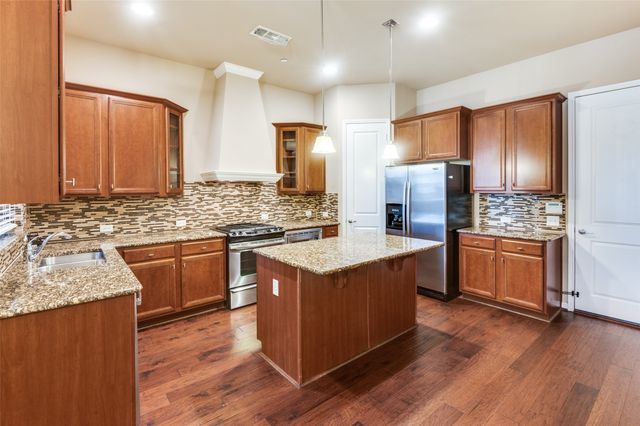 1915 Luther Road, Irving, TX 75063