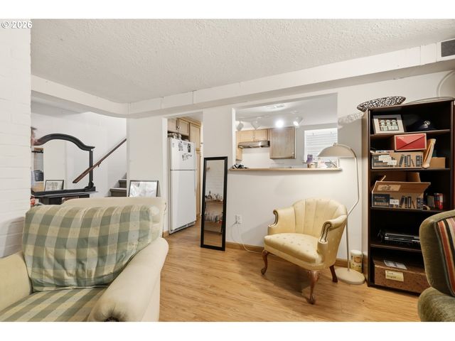 4503 Se FRANKLIN St, Milwaukie, OR 97222
