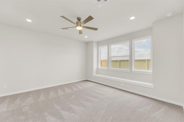 324 Amista DR, Liberty Hill, TX 78642